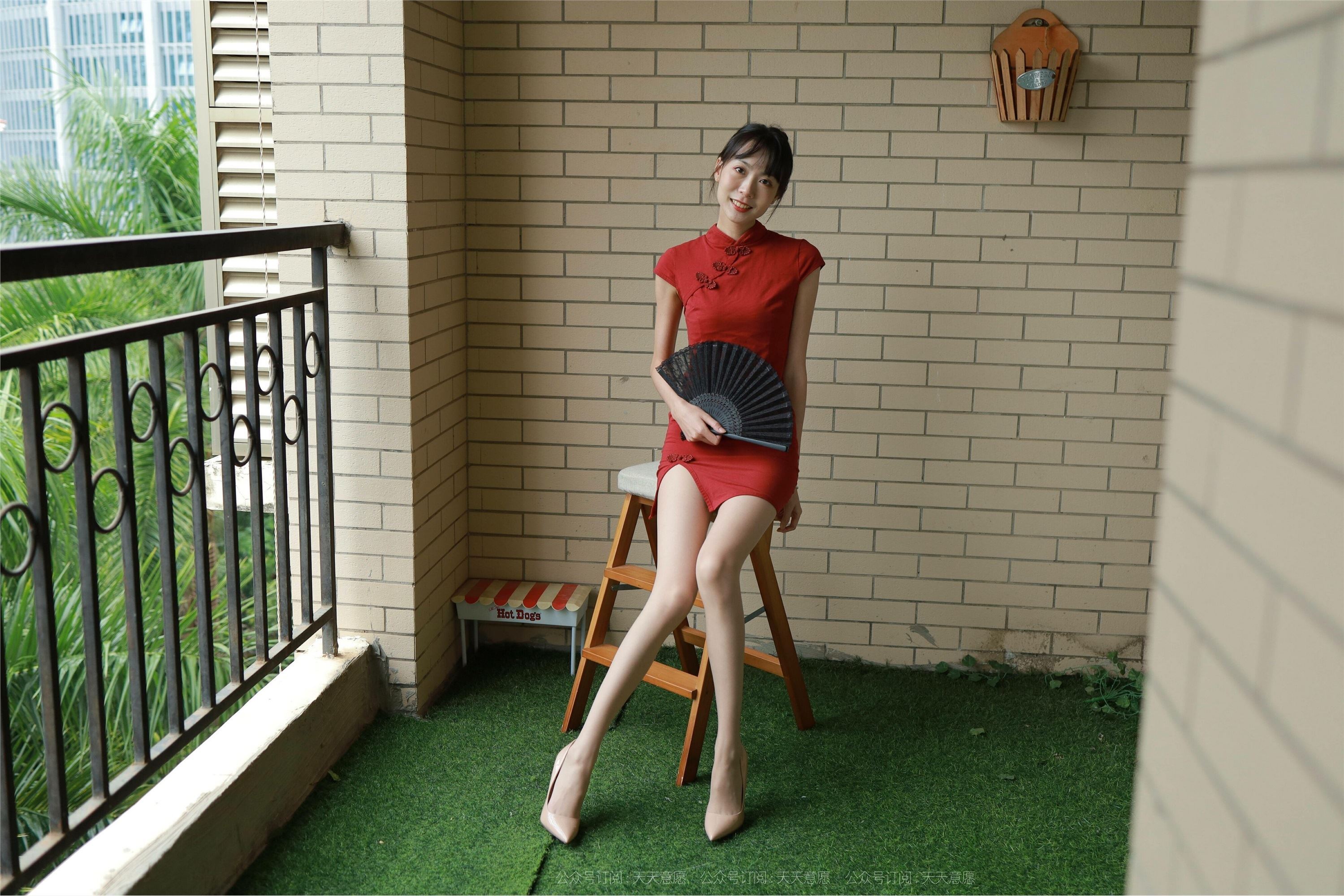 IESS异思趣向  2021.10.02 丝享家935：新人团团《爱笑女孩》